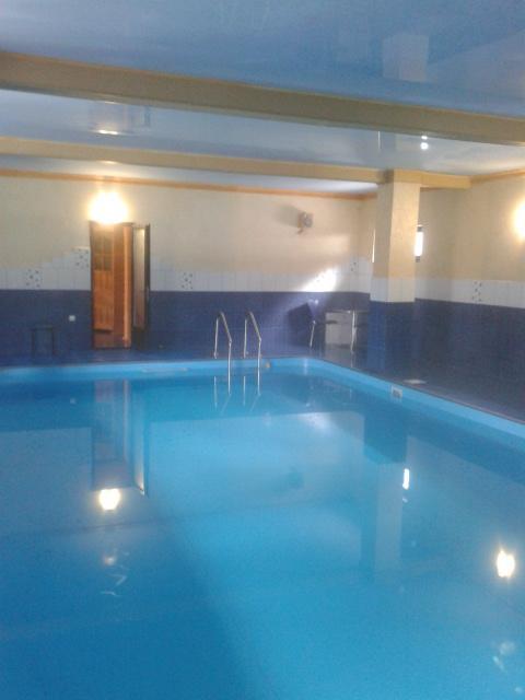 Boykivskiy Dvir Hotel Yasenitsa Zamkova Екстериор снимка