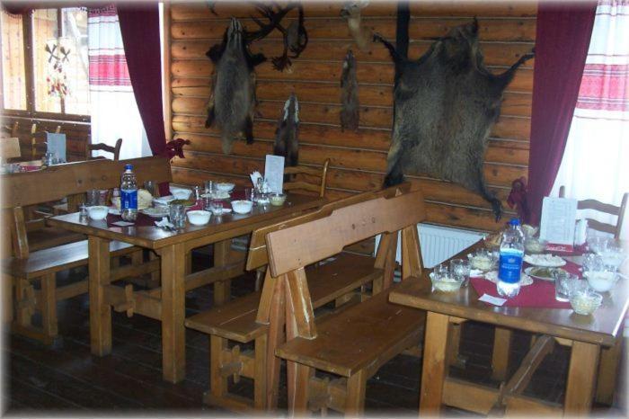 Boykivskiy Dvir Hotel Yasenitsa Zamkova Екстериор снимка