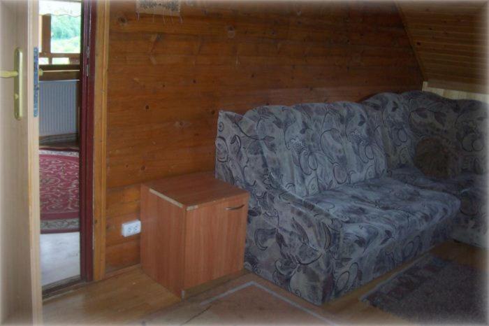 Boykivskiy Dvir Hotel Yasenitsa Zamkova Екстериор снимка
